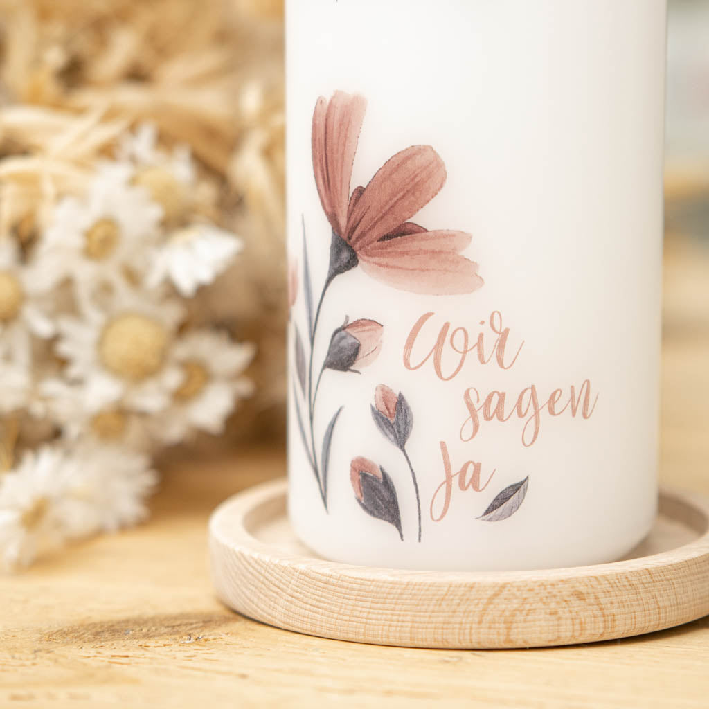 Frei wahlbarer Trauspruch auf der Hochzeitskerze Wir sagen Ja