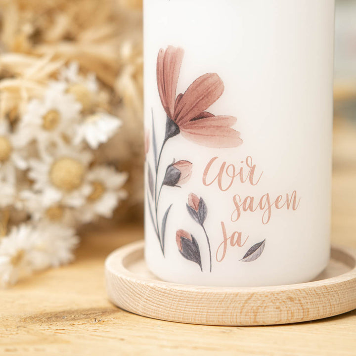 Frei wahlbarer Trauspruch auf der Hochzeitskerze Wir sagen Ja