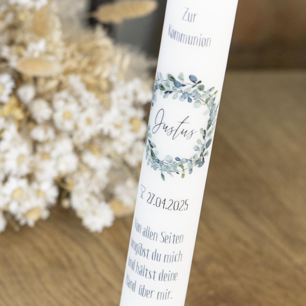 Kommunionkerze Eukalyptus Kranz als Altarkerze