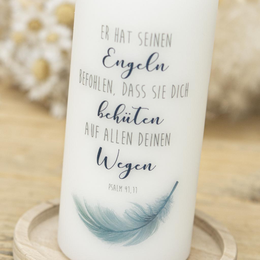Kerze Er hat seinen Engeln befohlen