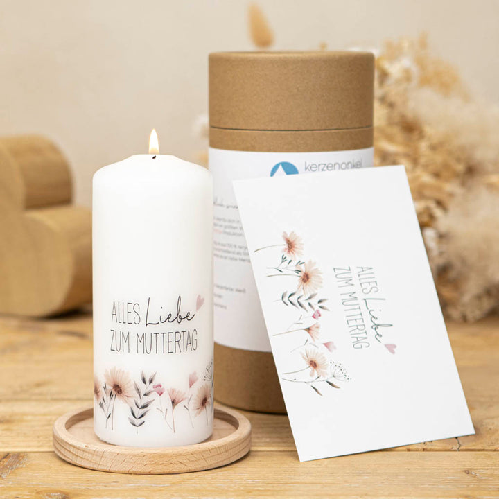 Muttertagskerze mit Blumen und Schriftzug