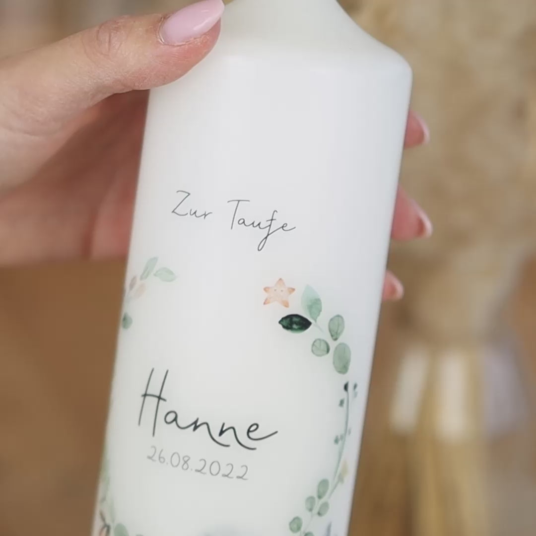 Taufkerze Wal und Kranz Hanne