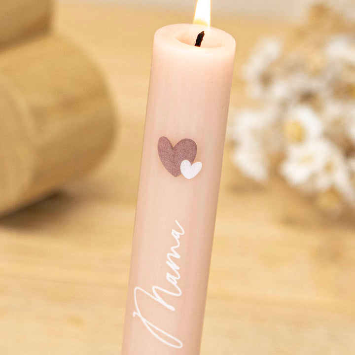 Stabkerze Danke Mama mit Herzen, Detailansicht des Motivs