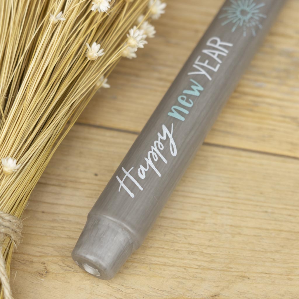 Happy new year Stabkerze als Gastgeschenk zum Jahreswechsel
