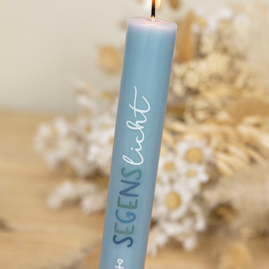 Hellblaue Stabkerze Segen mit Anker-Motiv