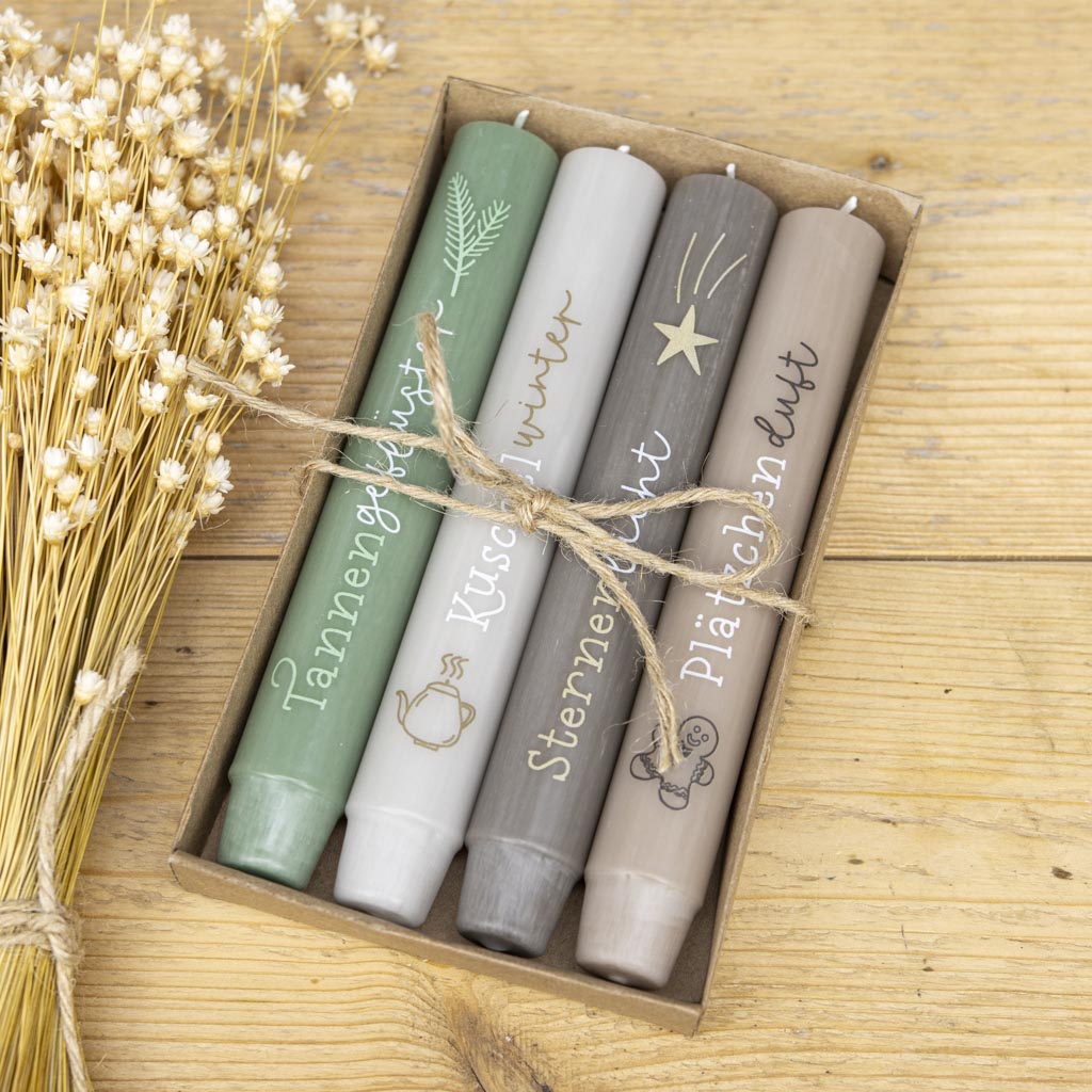 Stabkerzen Set Wintermomente in Geschenkverpackung mit vier Kerzen