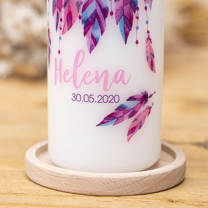 Taufkerze Traumfänger mit Name Helena und Taufdatum in Schreibschrift
