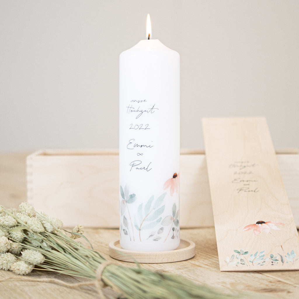 Hochzeitskerze Blumenwiese mit Namen und Datum