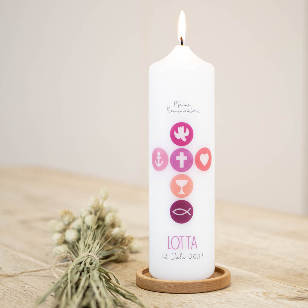 Kommunionkerze Kreuz aus Symbolen in Rosa und Pink mit Name Lotta