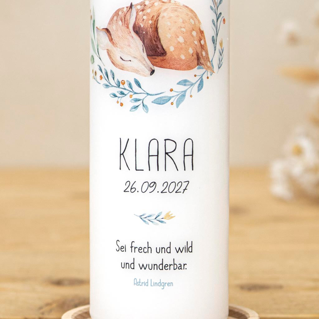 Taufkerze Reh mit Schriftzug Meine Taufe Name und Datum