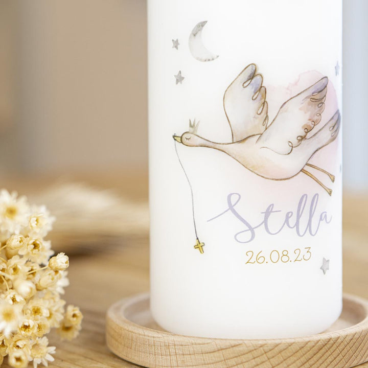 Schwan mit goldener Krone und Kreuz am Band, Mond und Sterne