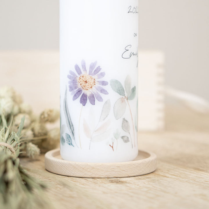 Taufkerze Wildblumen mit violetter Aster und Unendlichkeitszeichen