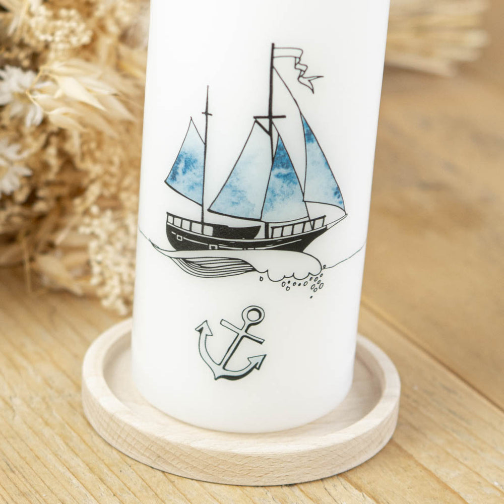 Taufkerze Zwillinge mit blauem Segelschiff und Anker
